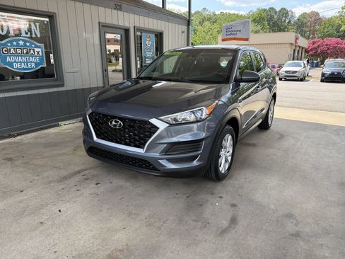 Used 2021 Hyundai Tucson SE FWD image 1
