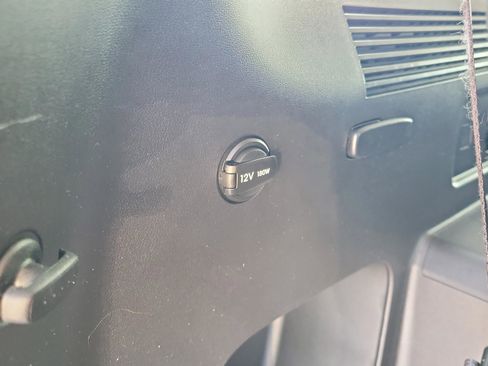 Certified 2024 Hyundai Santa Fe SEL image 8