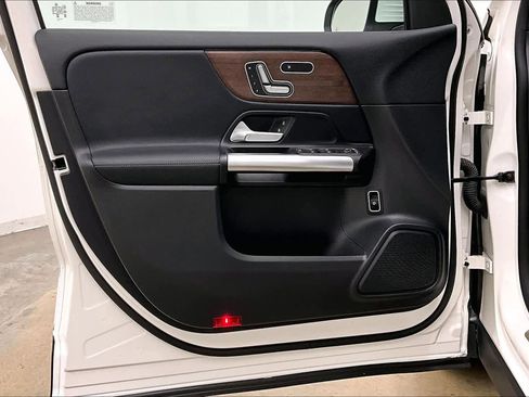 Certified 2023 Mercedes-Benz GLA 250 4MATIC image 26