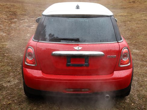Used 2013 MINI Cooper Hardtop image 3