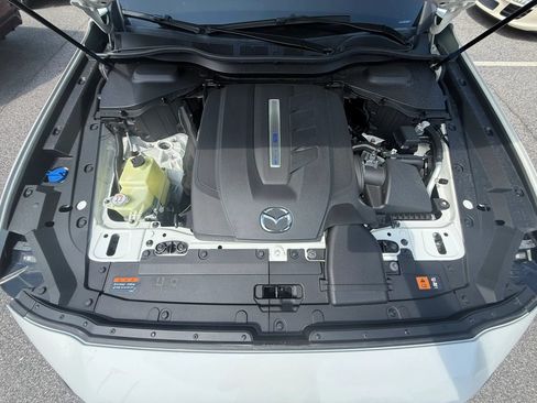 Used 2024 MAZDA CX-90 Plug-In Hybrid w/ Premium Pkg AWD/4WD image 10