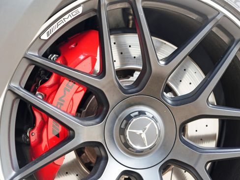 Used 2022 Mercedes-Benz AMG GT 43 w/ Driver Assistance Package image 71