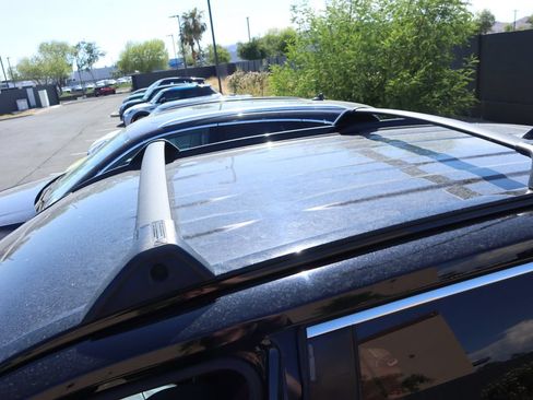 Used 2021 Toyota RAV4 LE w/ Carpet Mat Package (TMS) FWD image 5