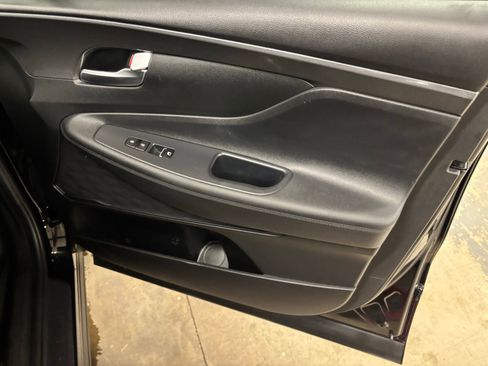 Used 2023 Hyundai Santa Fe SE FWD image 22