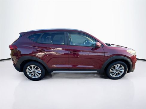 Used 2017 Hyundai Tucson SE FWD image 6