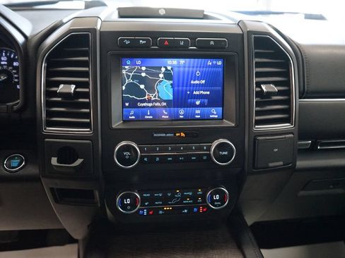Used 2020 Ford Expedition Limited AWD/4WD image 7