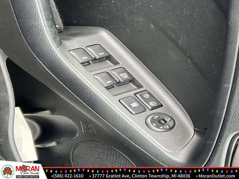 Used 2017 Kia Forte LX image 13