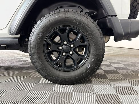 Used 2021 Jeep Wrangler Unlimited Sport AWD/4WD image 10