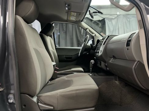 Used 2013 Nissan Xterra S RWD image 21