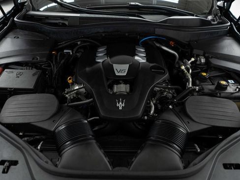 Used 2022 Maserati Levante GT image 35