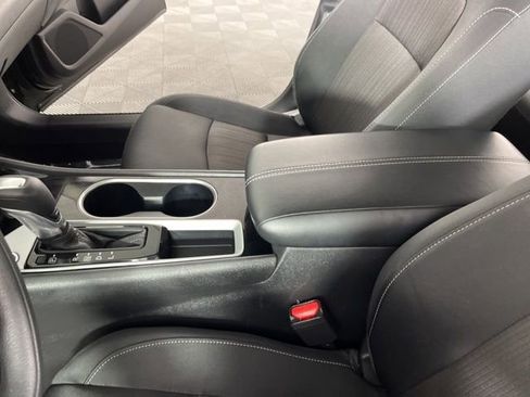 Used 2024 Nissan Altima 2.5 SV image 28