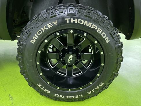 Used 2018 RAM 1500 Rebel w/ Luxury Group image 16