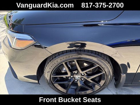 Used 2025 Honda Civic Sport image 22