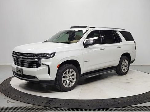 Used 2021 Chevrolet Tahoe Premier RWD image 3