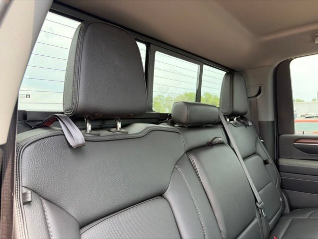 Used 2024 GMC Sierra 2500 Denali w/ Denali Reserve Package AWD/4WD image 48