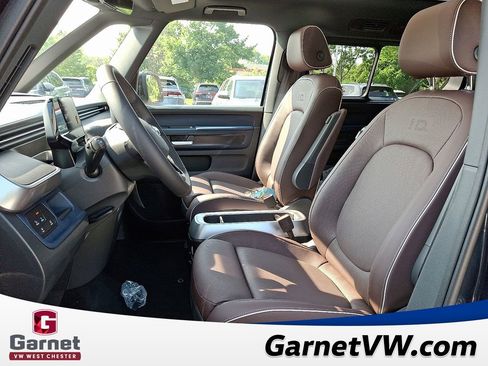 New 2025 Volkswagen ID. Buzz Pro S Plus image 7