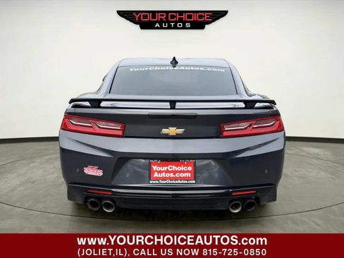 Used 2018 Chevrolet Camaro SS RWD image 4