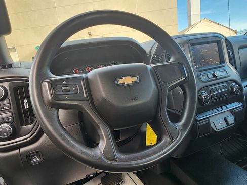 Used 2020 Chevrolet Silverado 1500 W/T w/ WT Fleet Convenience Package AWD/4WD image 11