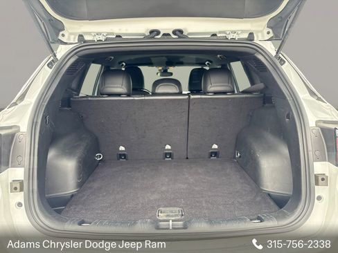 Used 2025 Jeep Compass Limited AWD/4WD image 9