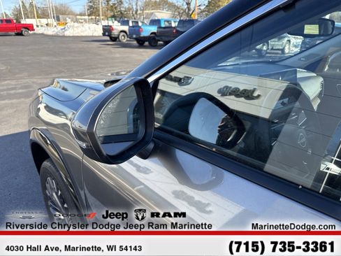 Used 2025 Nissan Rogue Platinum w/ Platinum Premium Package image 6