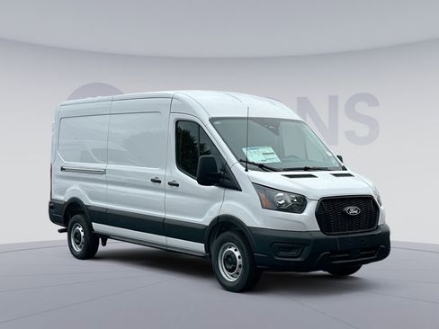 New 2026 Ford Transit 250 Base w/ Load Area Protection Package image 10