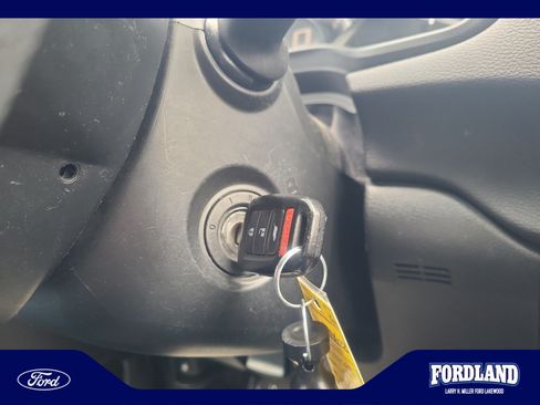 Used 2018 Honda CR-V LX image 29