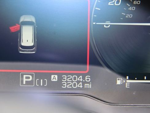 Certified 2025 Subaru Forester Premium image 24