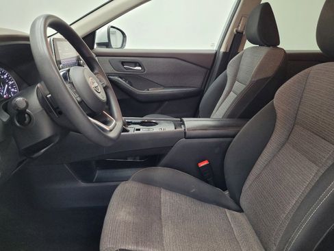 Used 2022 Nissan Rogue SV FWD image 17