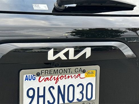 Used 2023 Kia Niro Wave image 35