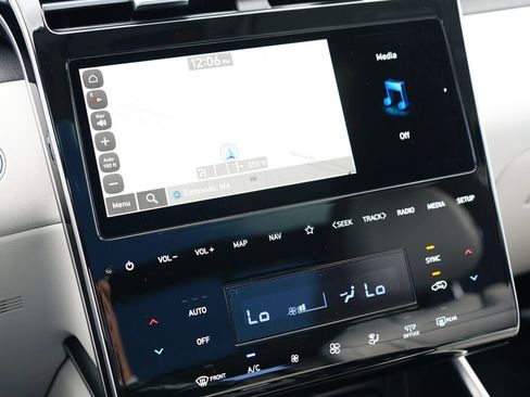 Certified 2023 Hyundai Tucson Limited image 23