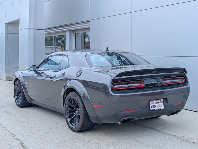 Used 2022 Dodge Challenger R/T Scat Pack RWD image 4