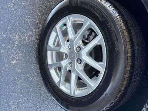 Used 2024 Chevrolet Equinox LT image 13