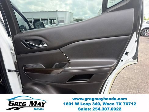 Used 2021 GMC Acadia AT4 w/ Preferred Package AWD/4WD image 24