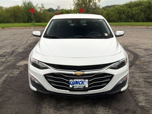Used 2024 Chevrolet Malibu LT FWD image 7