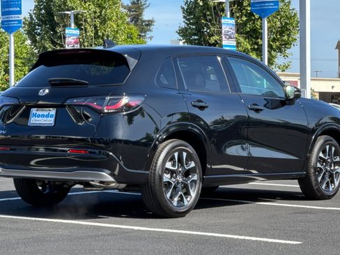 Used 2026 Honda HR-V EX-L image 9