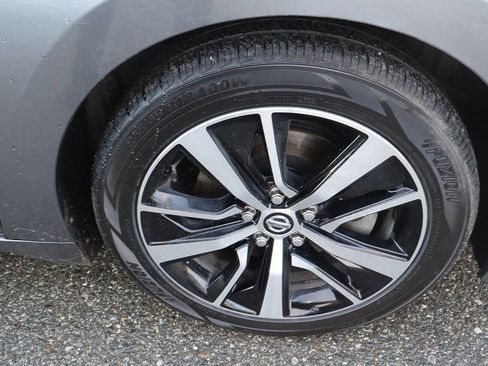 Used 2021 Nissan Maxima 3.5 SV w/ Floor Mat Group image 14