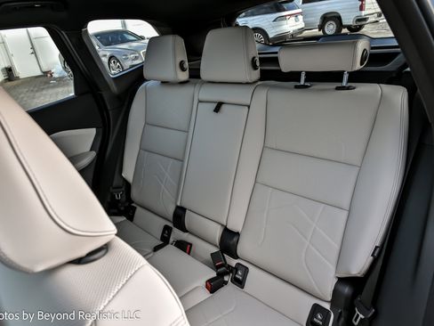 Used 2025 BMW X1 xDrive28i w/ Premium Package image 28