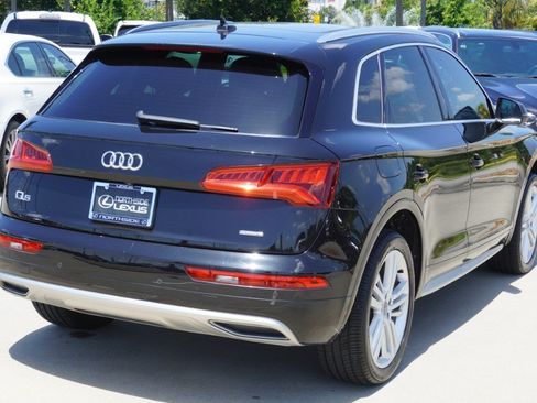 Used 2019 Audi Q5 2.0T Premium Plus w/ Premium Plus Package AWD/4WD image 7