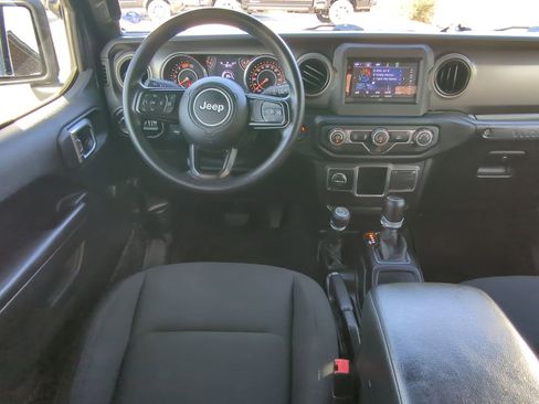 Used 2021 Jeep Wrangler Unlimited Sport image 14