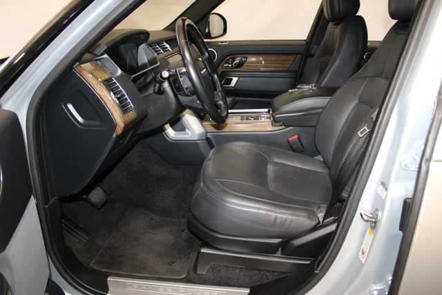 Used 2018 Land Rover Range Rover Supercharged AWD/4WD image 8