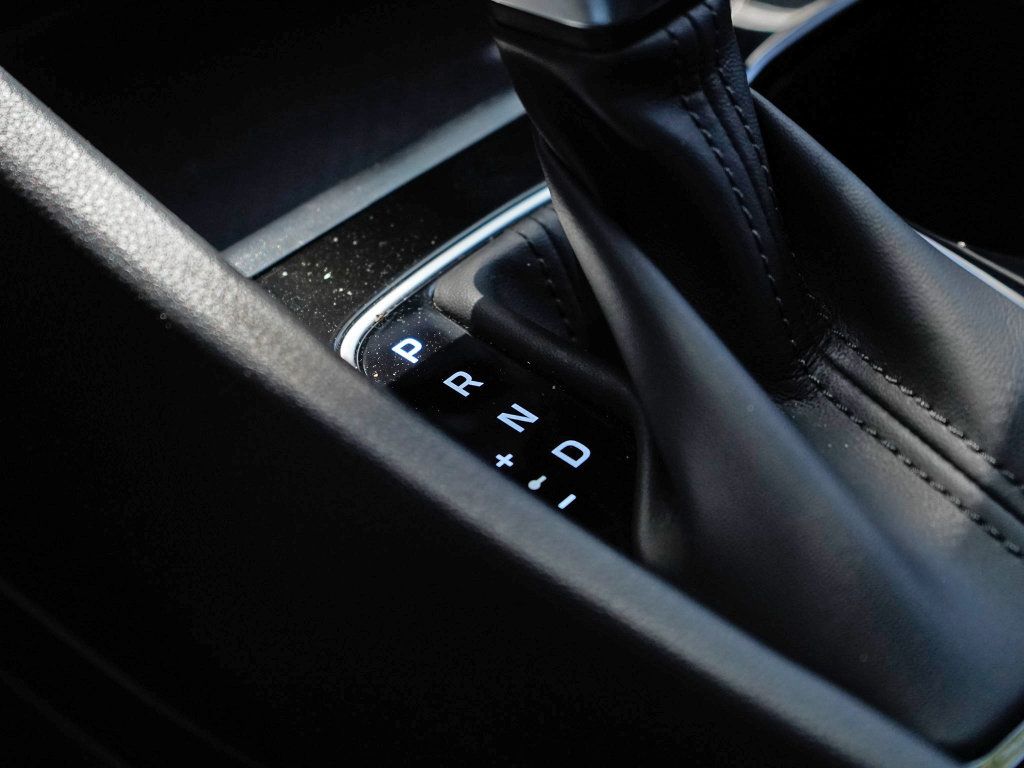 Used 2026 Hyundai Santa Cruz SE FWD image 19