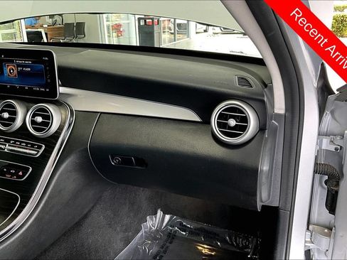 Used 2021 Mercedes-Benz C 300 Sedan w/ Premium Package image 26