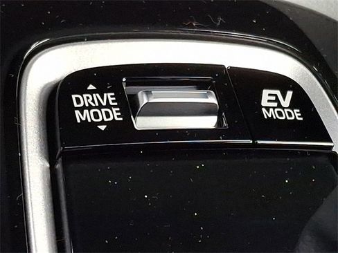 New 2026 Toyota Corolla SE image 19