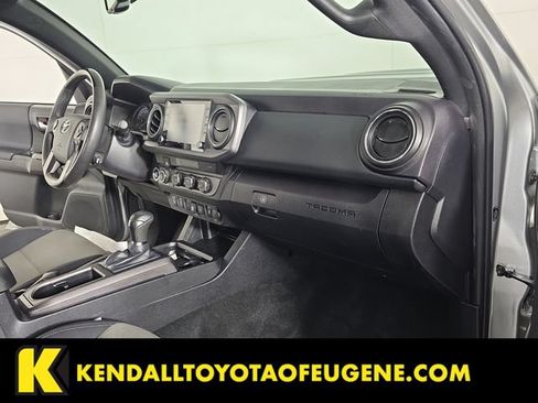 Used 2023 Toyota Tacoma TRD Sport w/ Advanced Technology Package AWD/4WD image 25