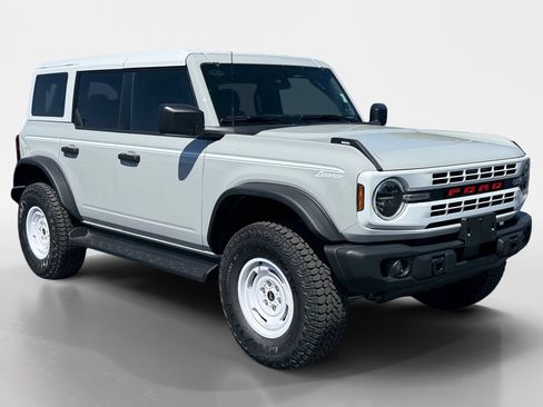 Used 2026 Ford Bronco Heritage Edition AWD/4WD image 7