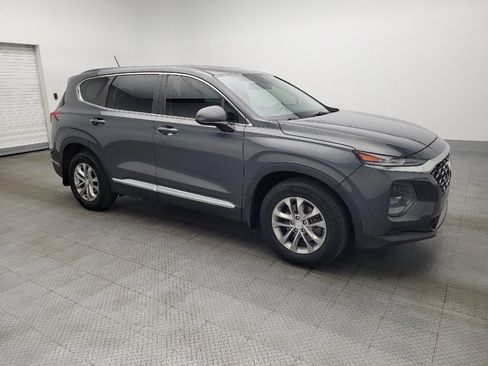 Used 2020 Hyundai Santa Fe SE image 11