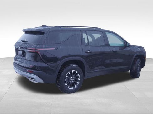 New 2026 Chevrolet Traverse Z71 w/ Driver Confidence Package image 4