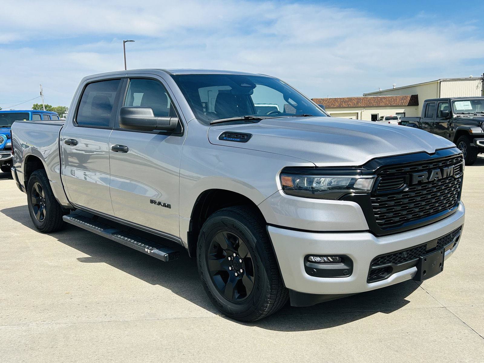 Used 2025 RAM 1500 Tradesman w/ Night Edition AWD/4WD image 2