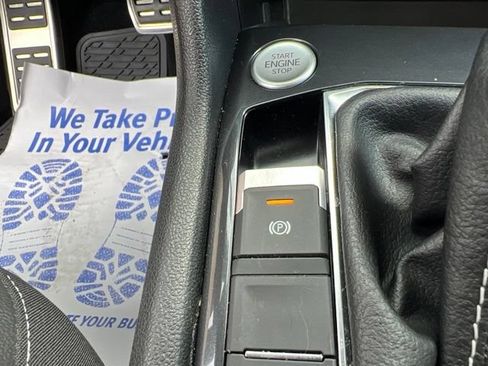Used 2023 Volkswagen Tiguan SEL R-Line AWD/4WD image 24