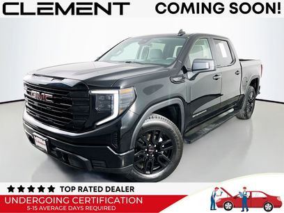 Used 2024 GMC Sierra 1500 Pro w/ Graphite Edition